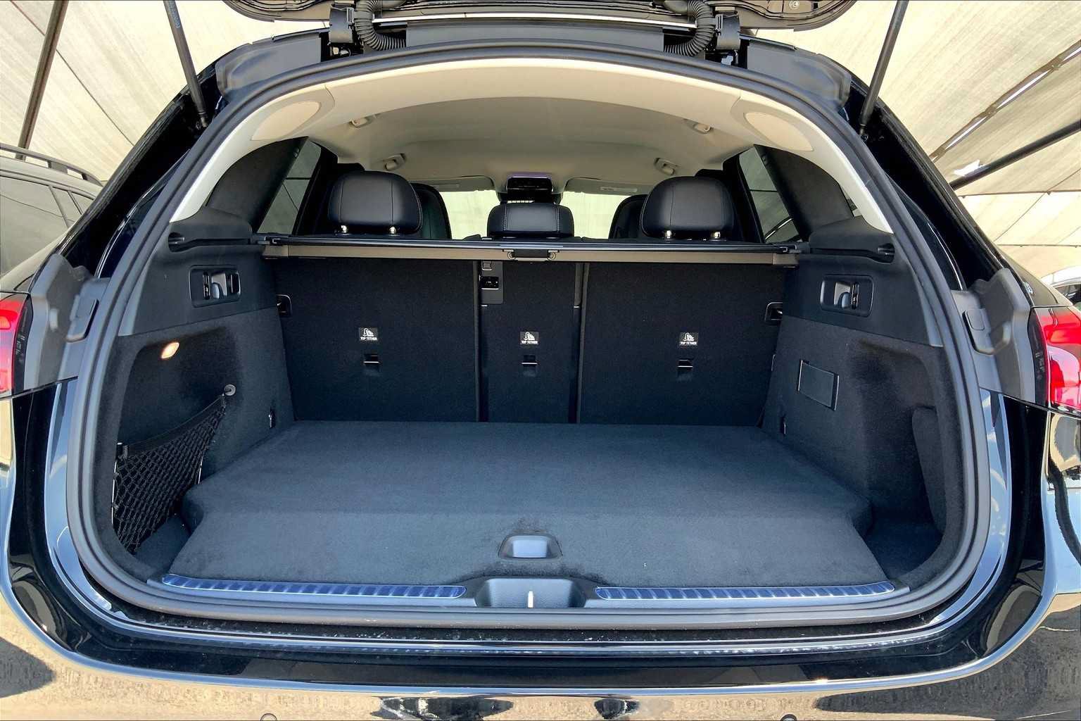 New 2025 Mercedes-Benz GLC 350e 4MATIC image 14