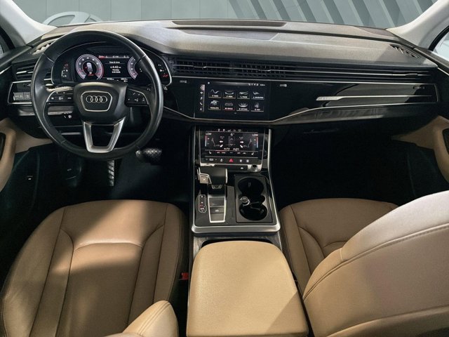 Used 2016 Toyota Land Cruiser AWD/4WD image 13