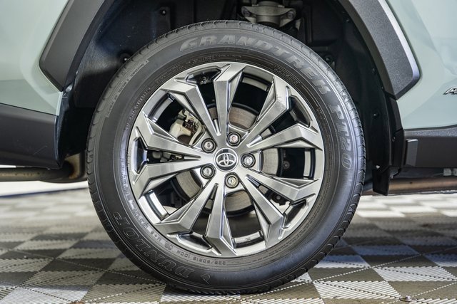 Certified 2022 Toyota RAV4 XLE Premium image 20