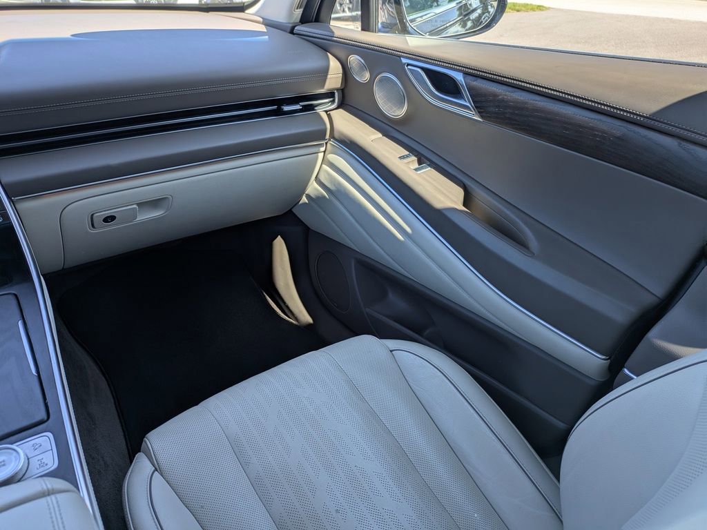 Used 2023 Genesis GV80 3.5T Advanced + w/ Cargo Package image 19
