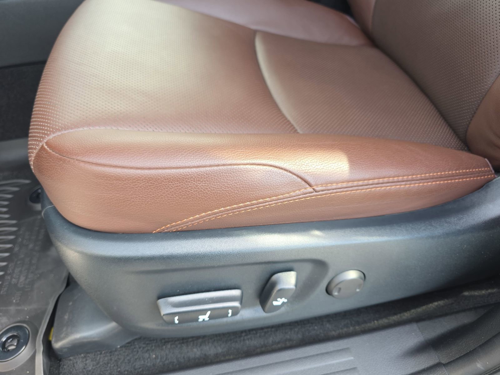 Used 2024 Toyota 4Runner Limited image 27