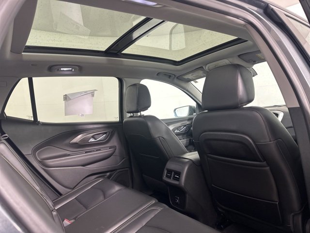 Used 2018 GMC Terrain SLT w/ Preferred Package image 17