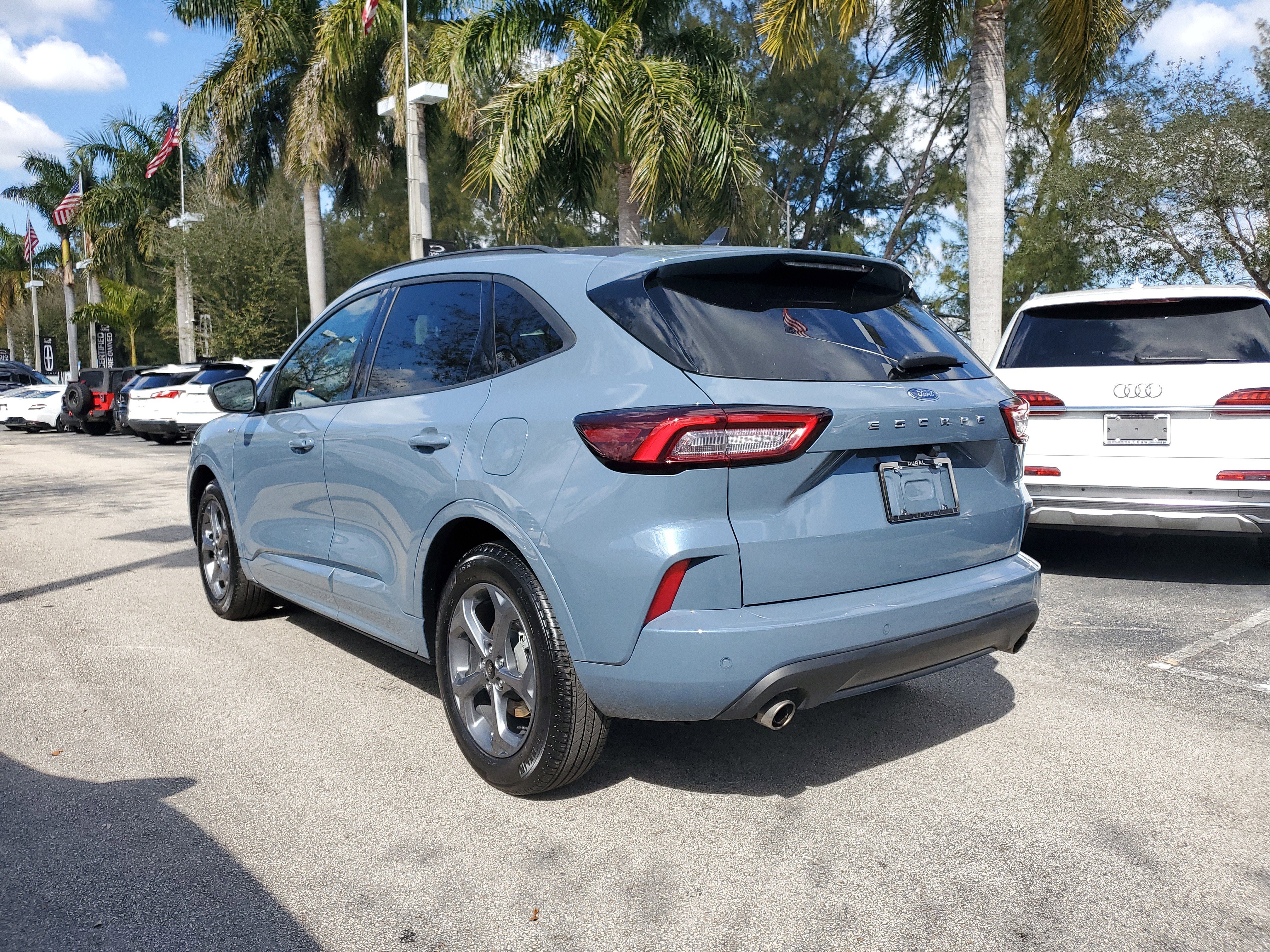 Used 2024 Ford Escape ST-Line w/ Tech Pack #1 image 4