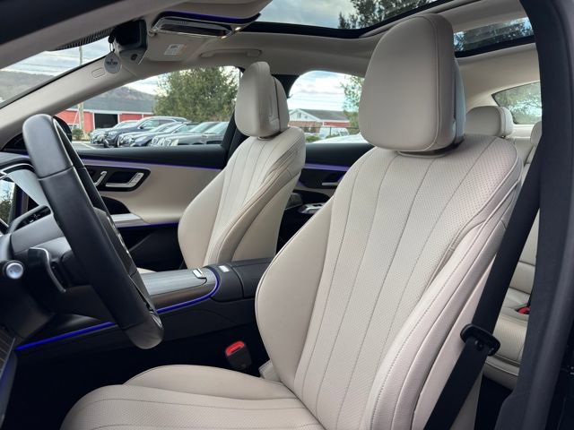 Certified 2025 Mercedes-Benz E 350 4MATIC Sedan image 17