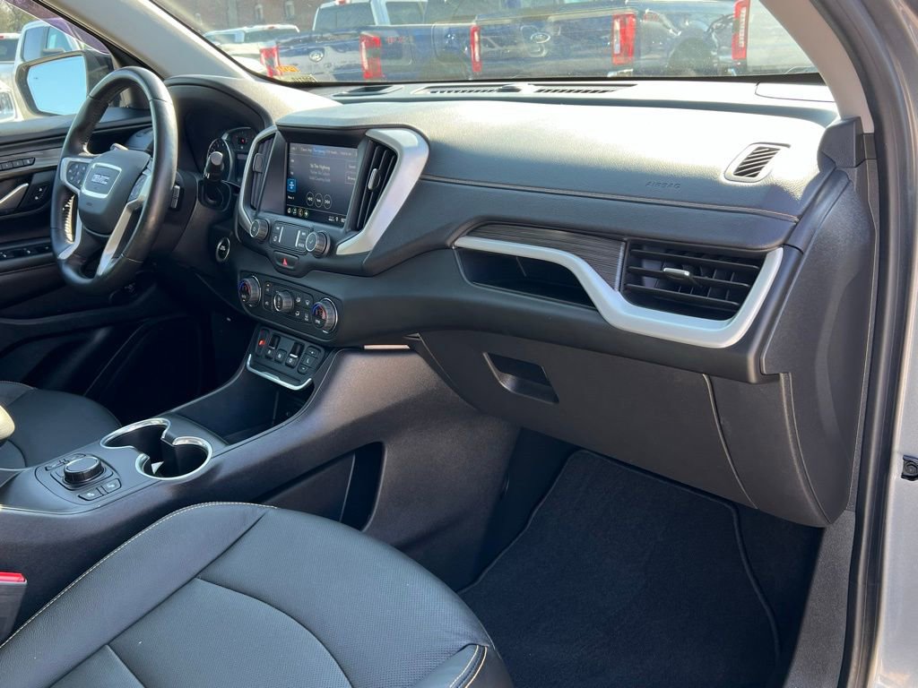 Used 2021 GMC Terrain SLT w/ Elevation Edition image 21