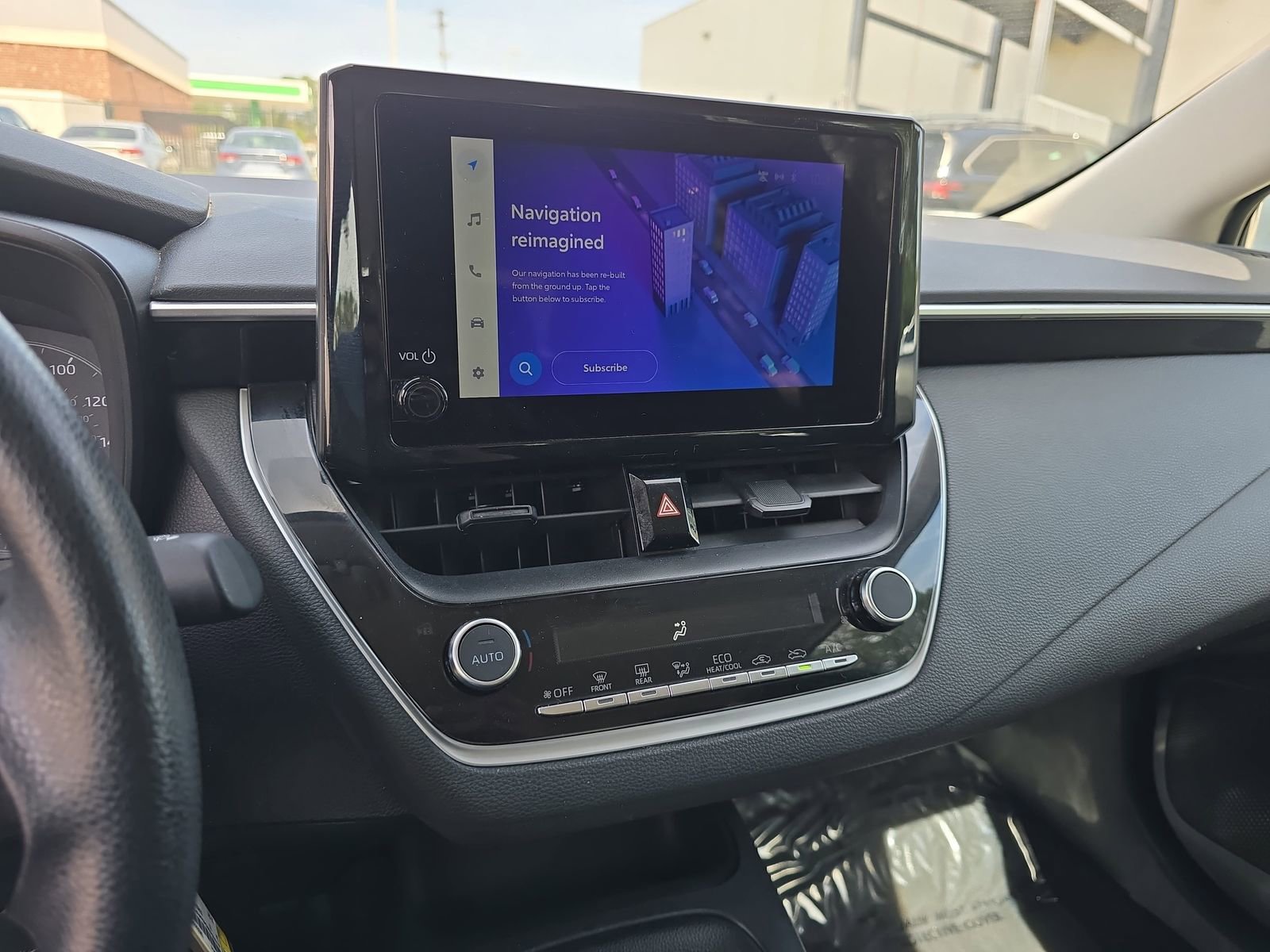 Used 2024 Toyota Corolla LE FWD image 19