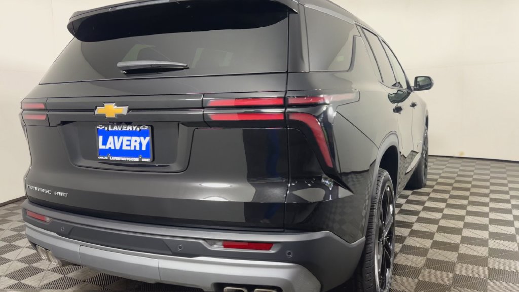 New 2027 Chevrolet Traverse LT AWD/4WD image 9