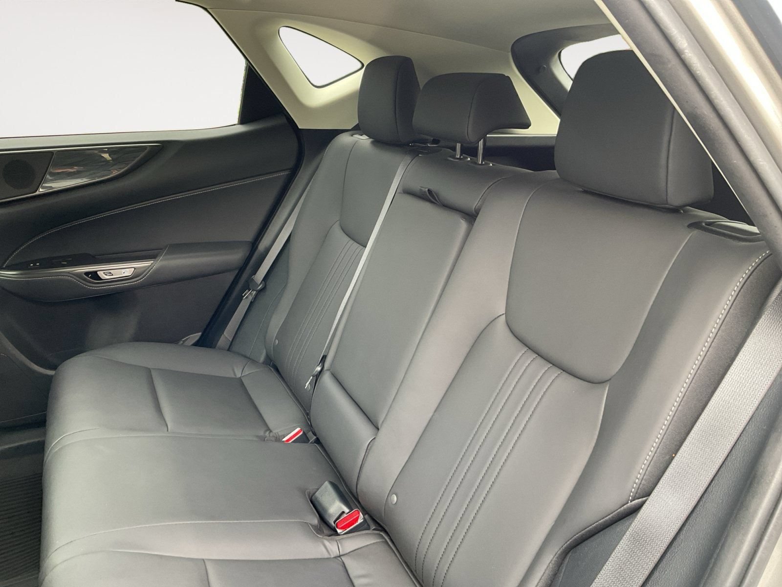 Used 2024 Lexus NX 350 AWD image 16