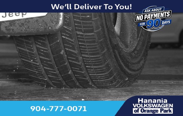 Used 2021 Jeep Cherokee Limited w/ Mopar Interior Package FWD image 12
