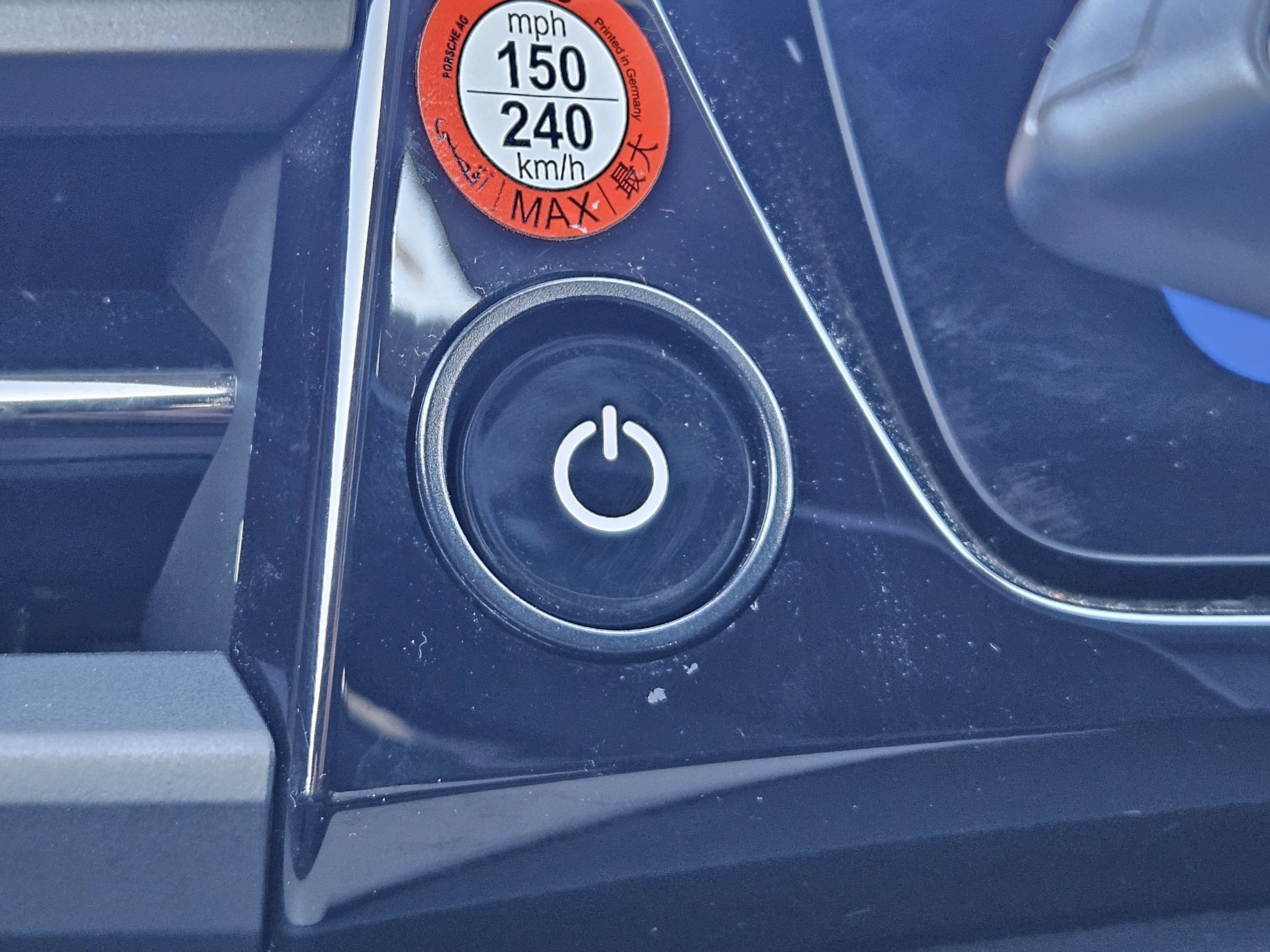 Certified 2024 Porsche Macan 4 Electric image 21