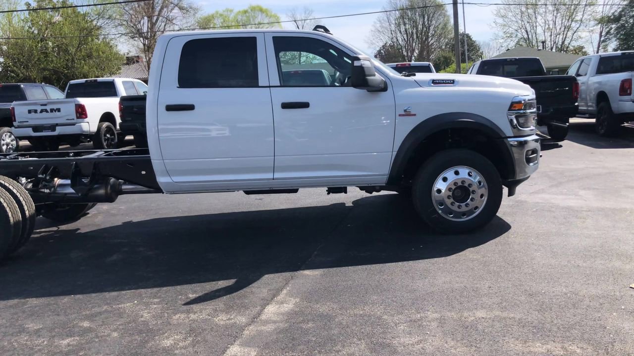New 2026 RAM 4500 Tradesman image 9