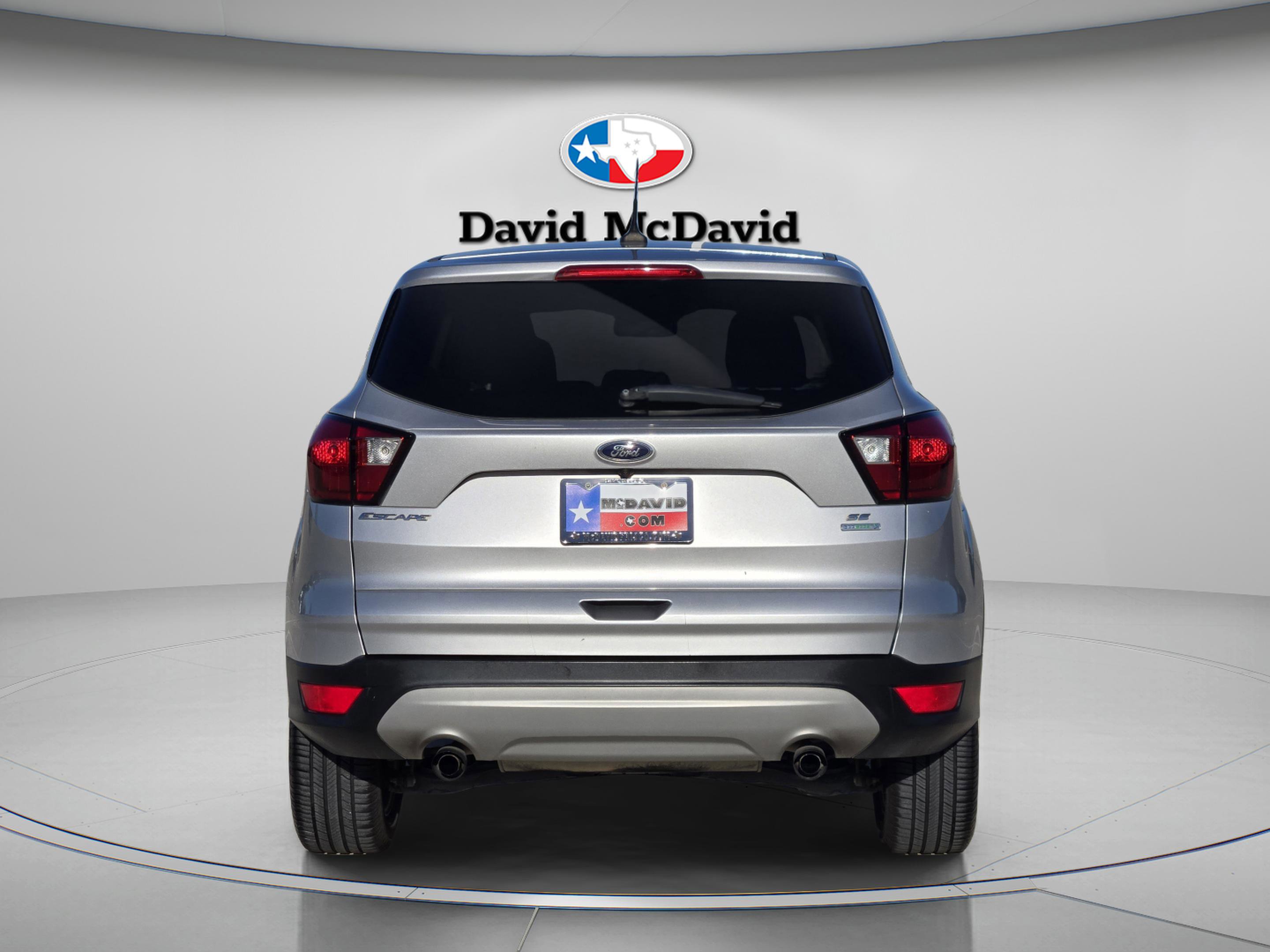 Used 2019 Ford Escape SE FWD image 5