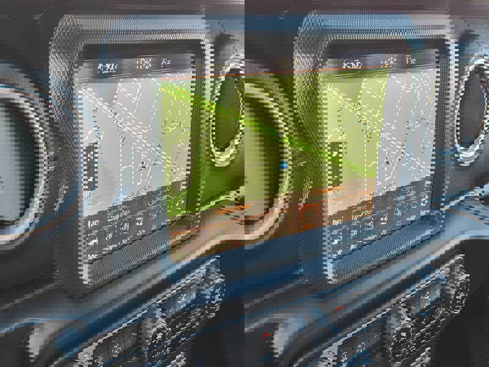 Used 2020 Jeep Gladiator Overland image 20