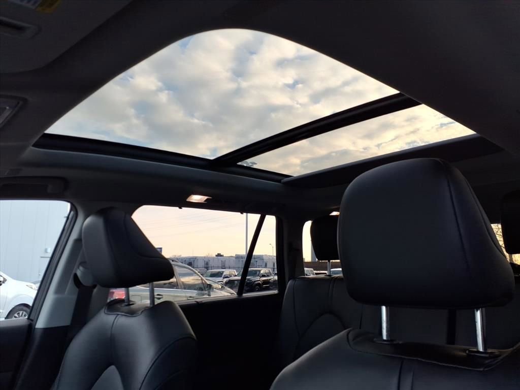 Certified 2024 Toyota Grand Highlander XLE image 18