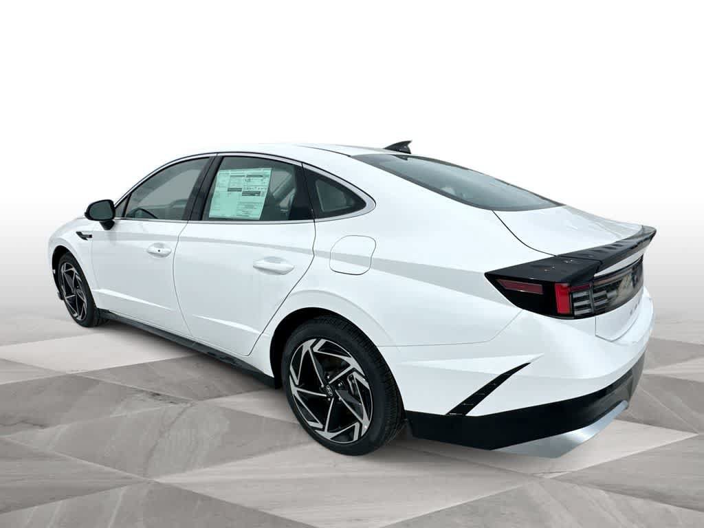 New 2026 Hyundai Sonata SEL FWD image 6