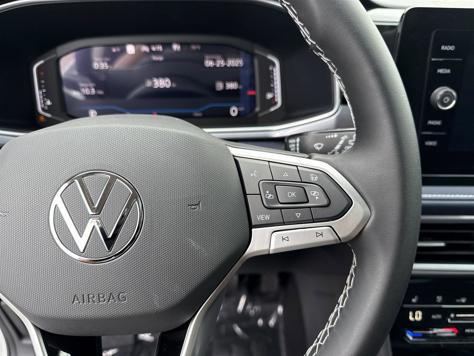 New 2025 Volkswagen Taos SEL image 18