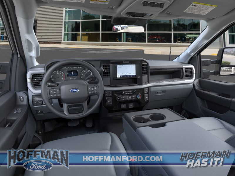 New 2025 Ford F350 XL w/ XL Chrome Package AWD/4WD image 9