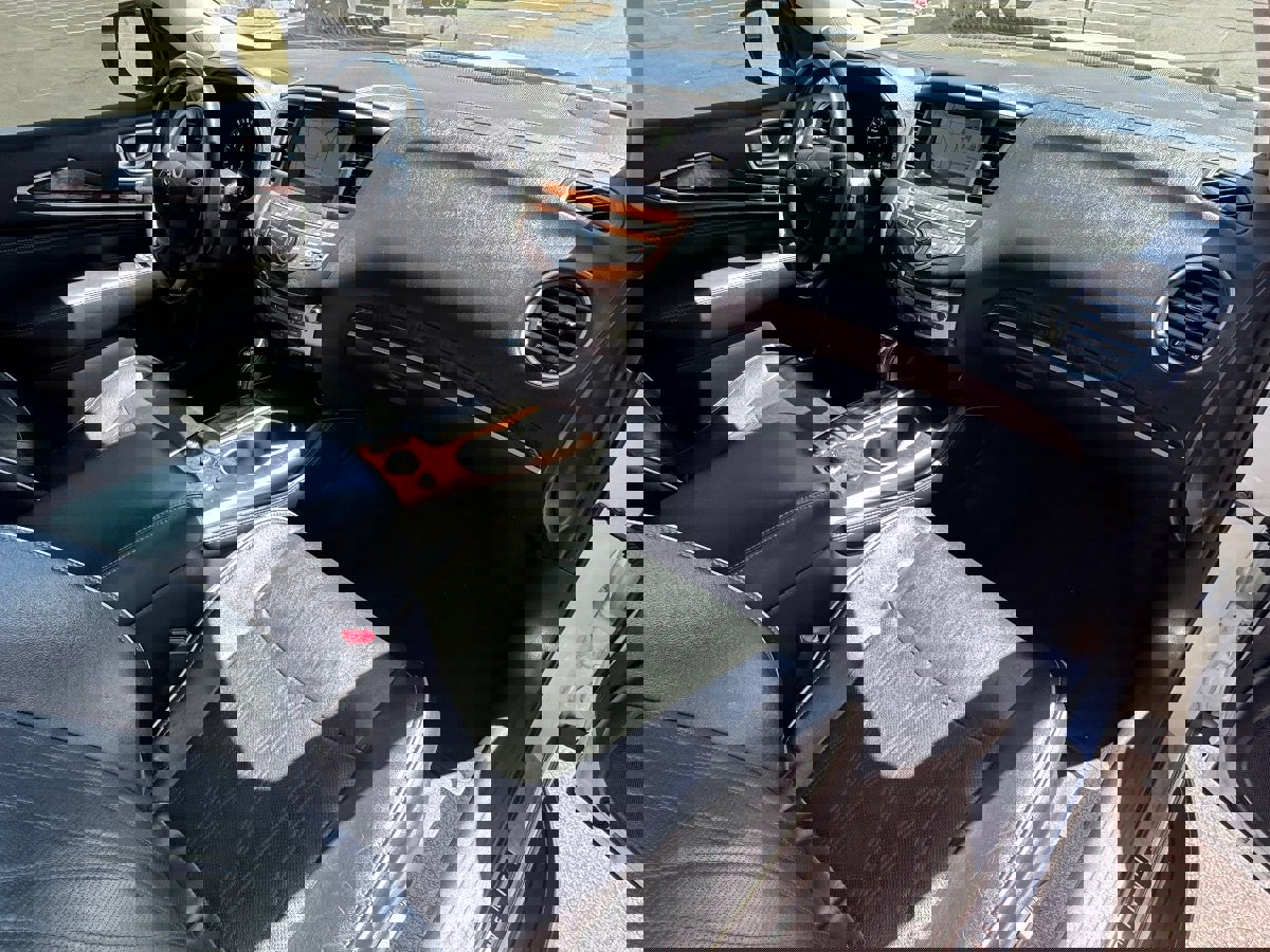 Used 2017 INFINITI QX60 FWD w/ Deluxe Technology Package image 14