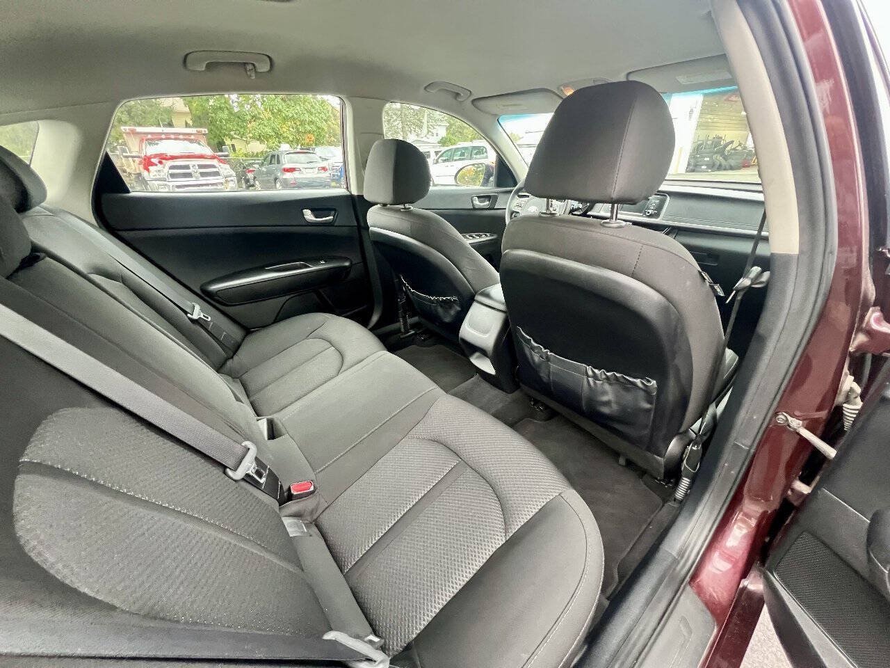 Used 2017 Kia Optima LX FWD image 12