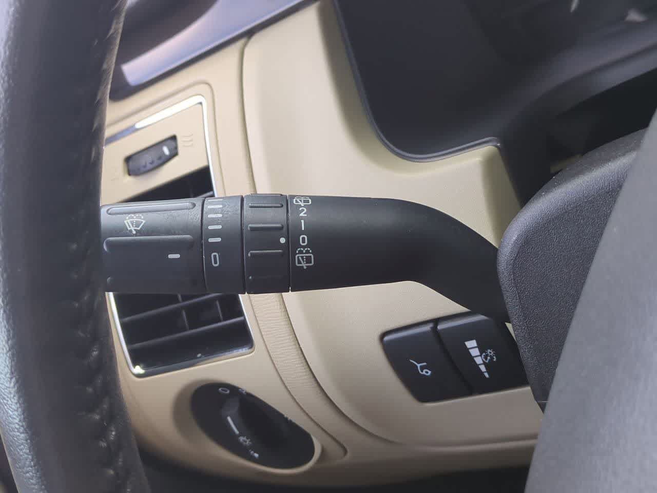 Used 2014 Ford Flex SEL w/ Equipment Group 202A FWD image 26