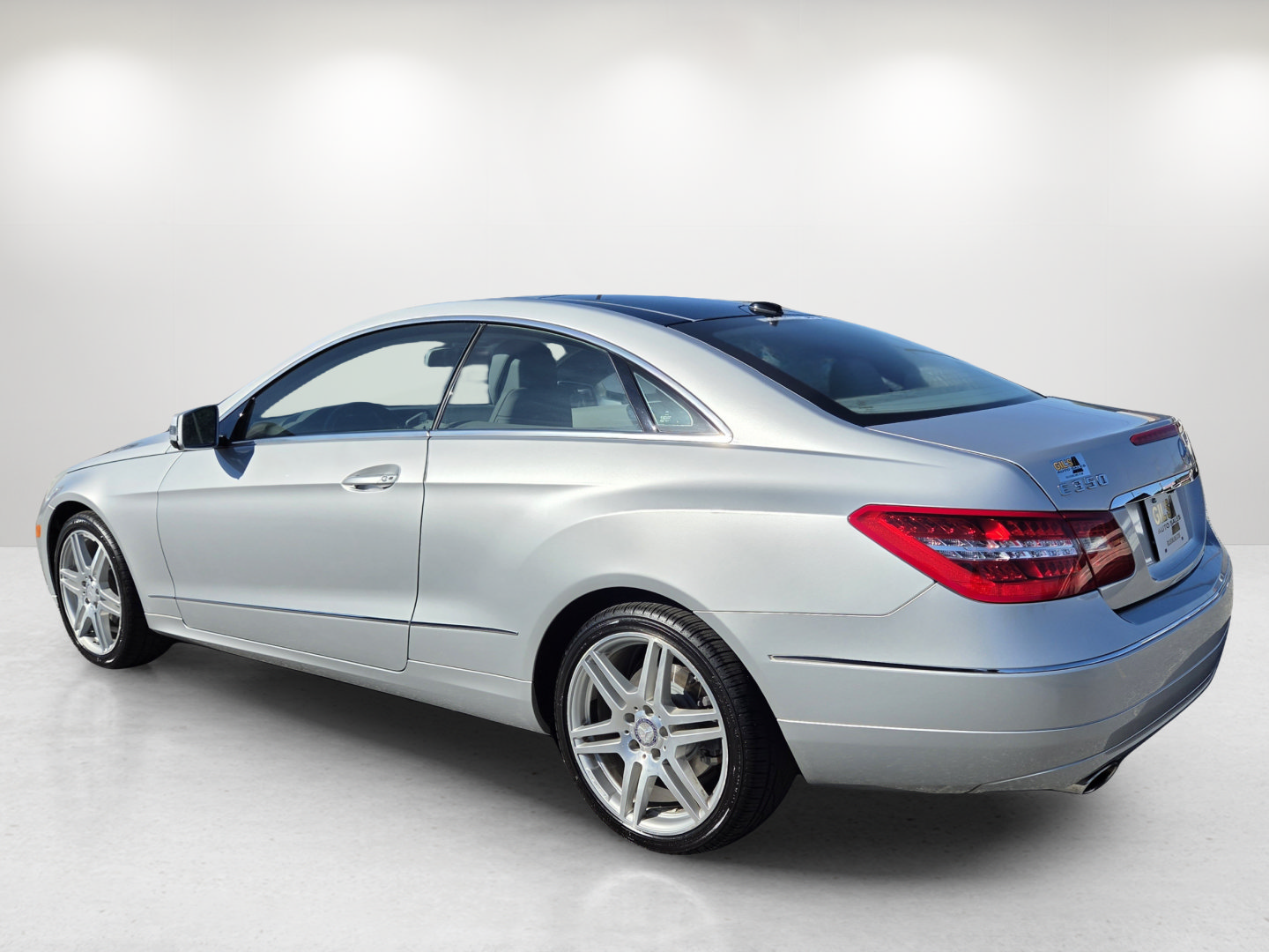Used 2010 Mercedes-Benz E 350 Coupe image 7