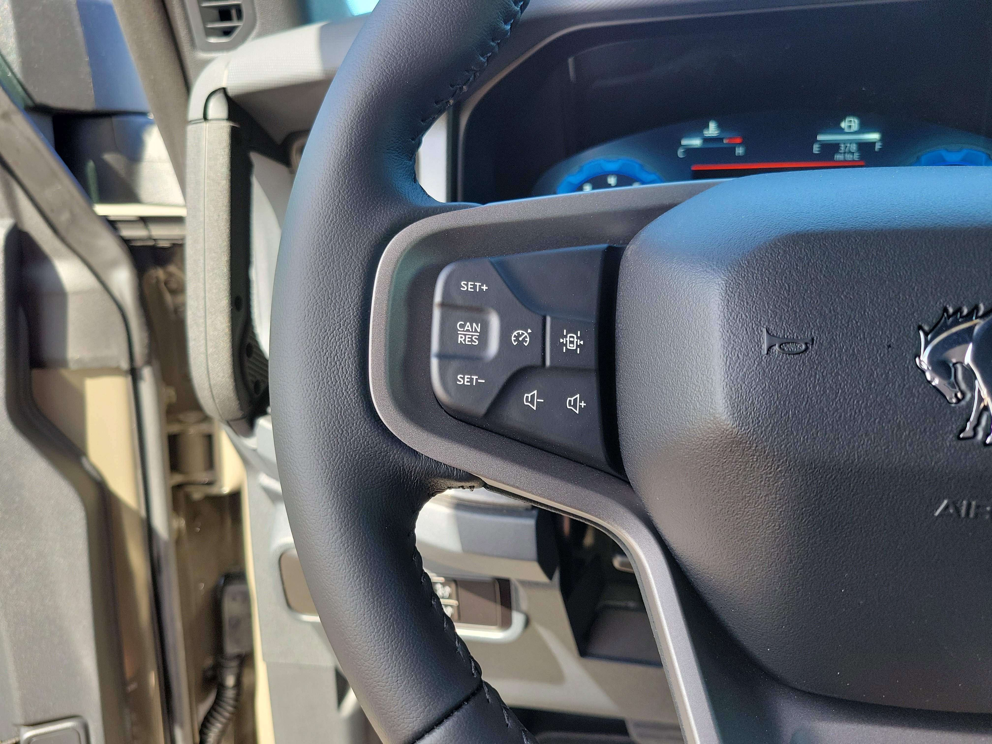 New 2025 Ford Bronco Big Bend w/ Black Diamond Package image 13