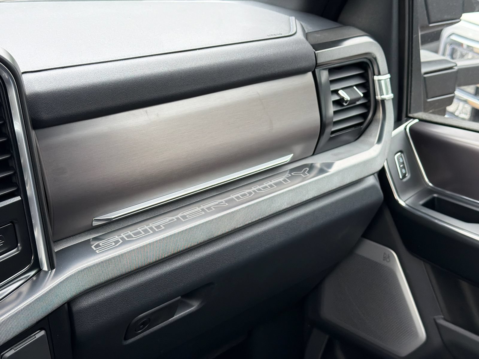 New 2026 Ford F250 Platinum AWD/4WD image 35