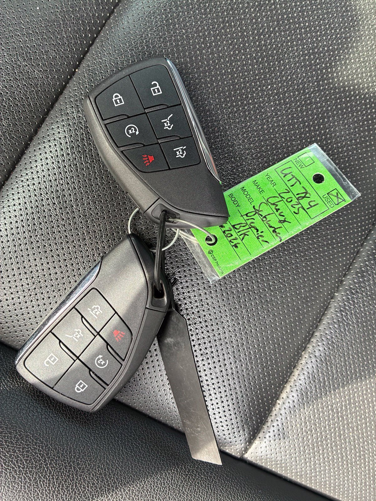 Used 2025 Chevrolet Suburban Premier AWD/4WD image 18