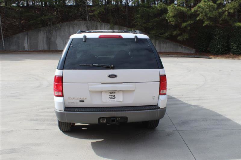 Used 2002 Ford Explorer XLT image 4