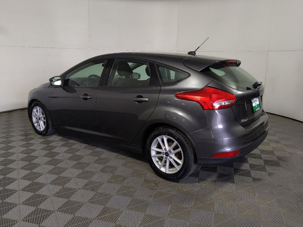 Used 2017 Ford Focus SE FWD image 3