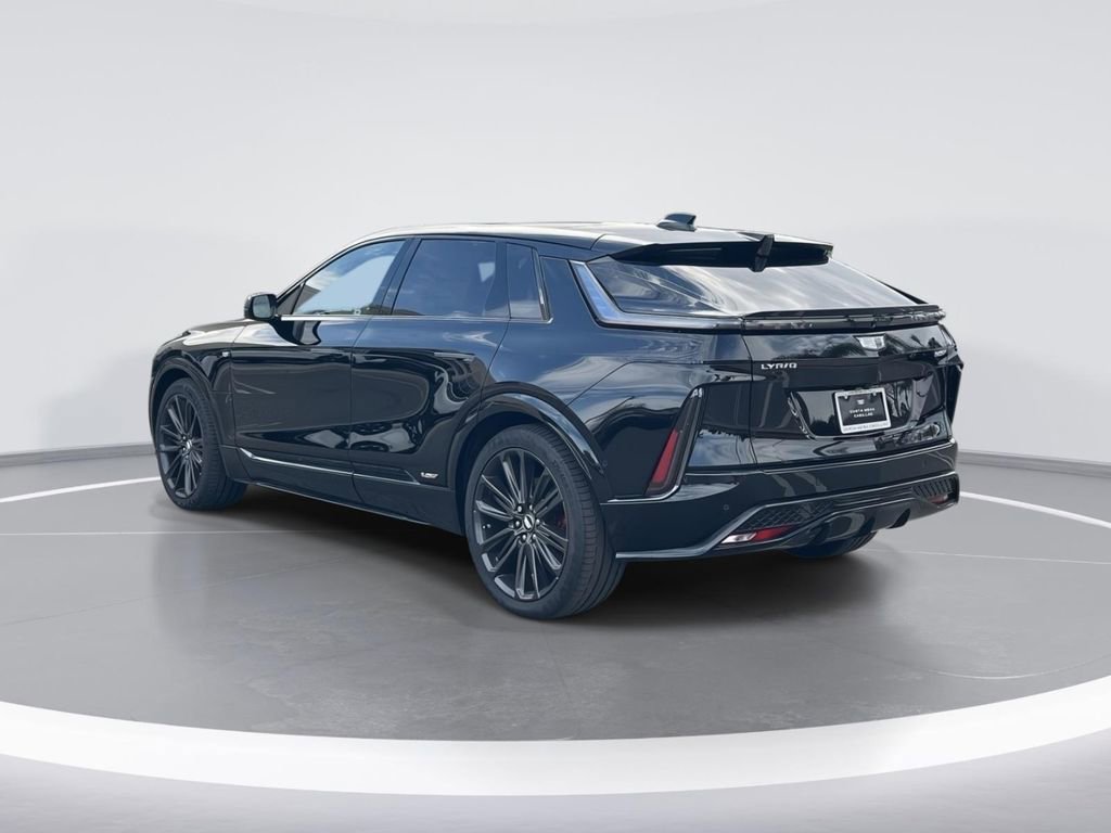 New 2026 Cadillac Lyriq V image 6