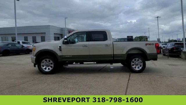 Used 2017 Ford F250 Lariat w/ Lariat Ultimate Package AWD/4WD image 5