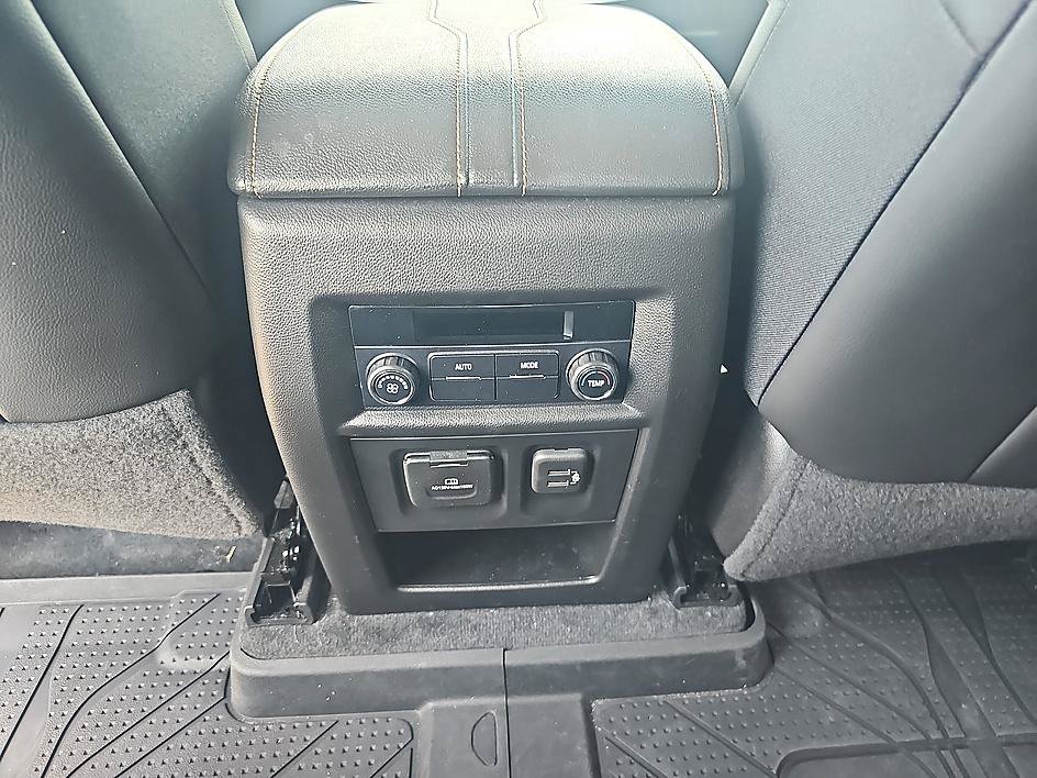 Used 2021 Chevrolet Traverse RS w/ LPO, Floor Liner Package AWD/4WD image 32
