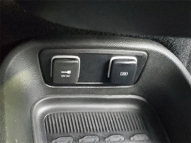 Certified 2020 Chrysler Pacifica Touring-L image 29