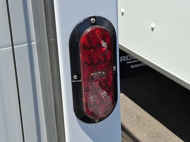 New 2027 Ford E-450 and Econoline 450 Super Duty w/ Power Equipment Group RWD image 5