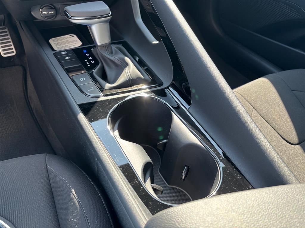 New 2026 Hyundai Elantra SEL Sport image 19