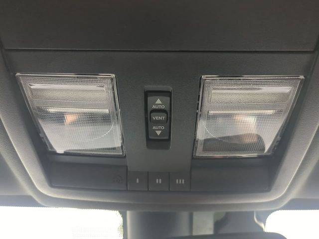 Certified 2023 Dodge Challenger R/T RWD image 22