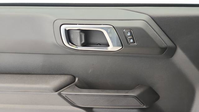 New 2025 Ford Bronco Big Bend w/ Black Diamond Package image 19
