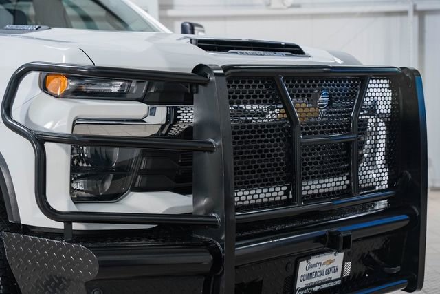 Used 2024 Chevrolet Silverado 3500 LT w/ Snow Plow Prep Package image 9