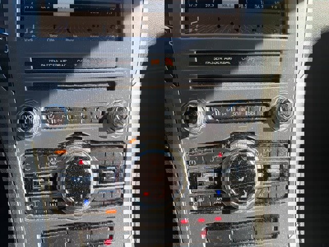 Used 2017 Lincoln MKZ Select image 17