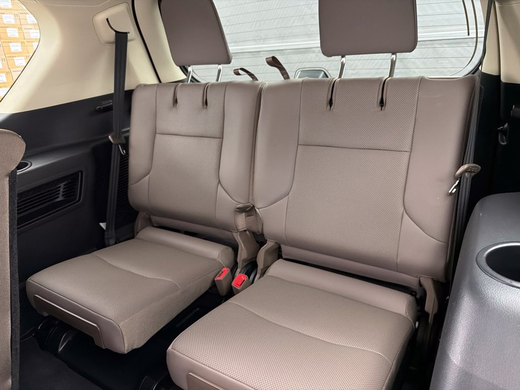 Used 2023 Lexus GX 460 Premium w/ Premium Package AWD/4WD image 26