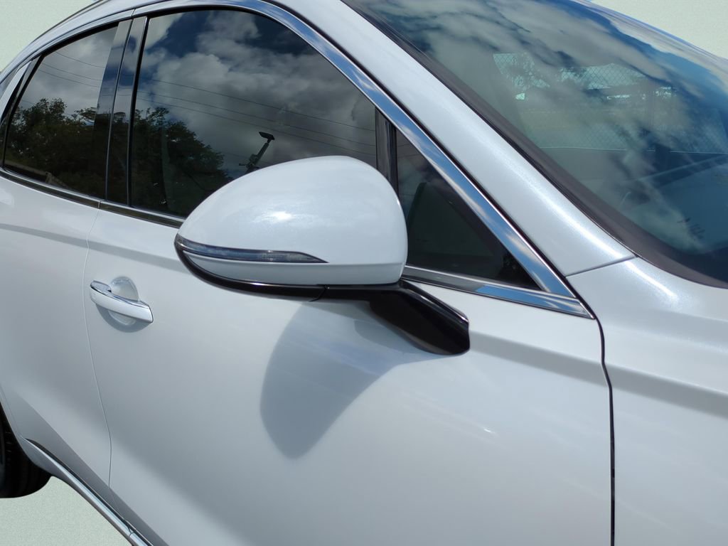 Used 2026 Genesis GV70 2.5T Select image 37