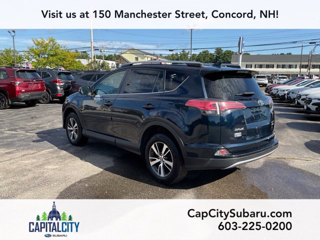 Used 2018 Toyota RAV4 XLE AWD/4WD image 5