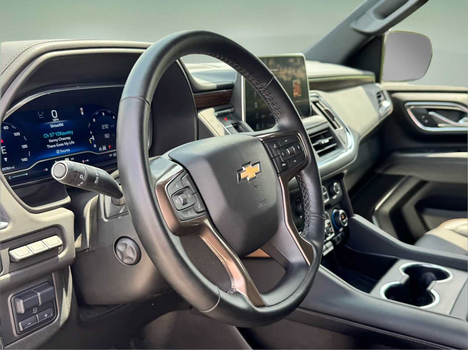 Used 2024 Chevrolet Tahoe High Country AWD/4WD image 19