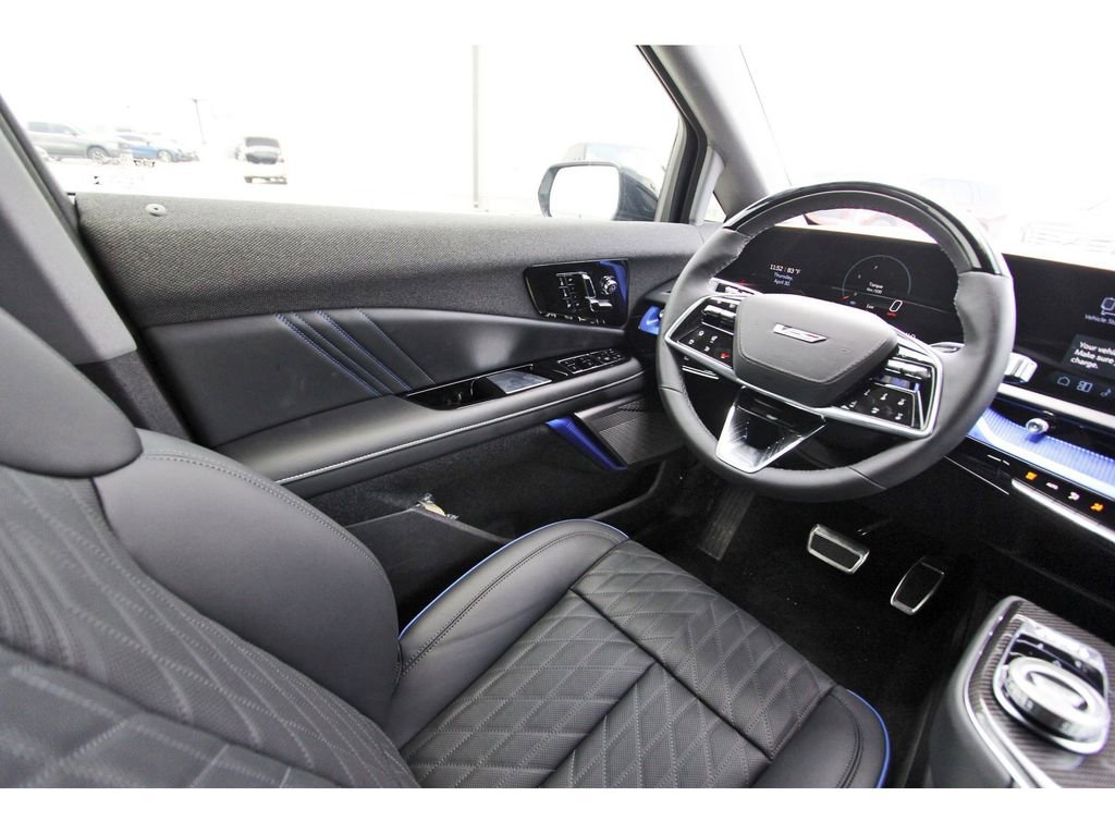 New 2026 Cadillac Optiq V AWD/4WD image 8