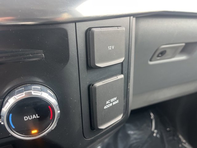 Used 2022 Ford F150 Lariat w/ Equipment Group 501A Mid image 36