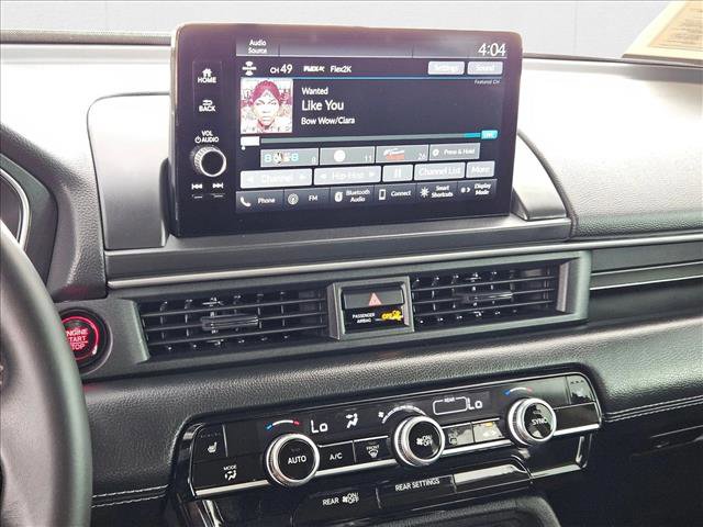 Used 2025 Honda Pilot EX-L image 12