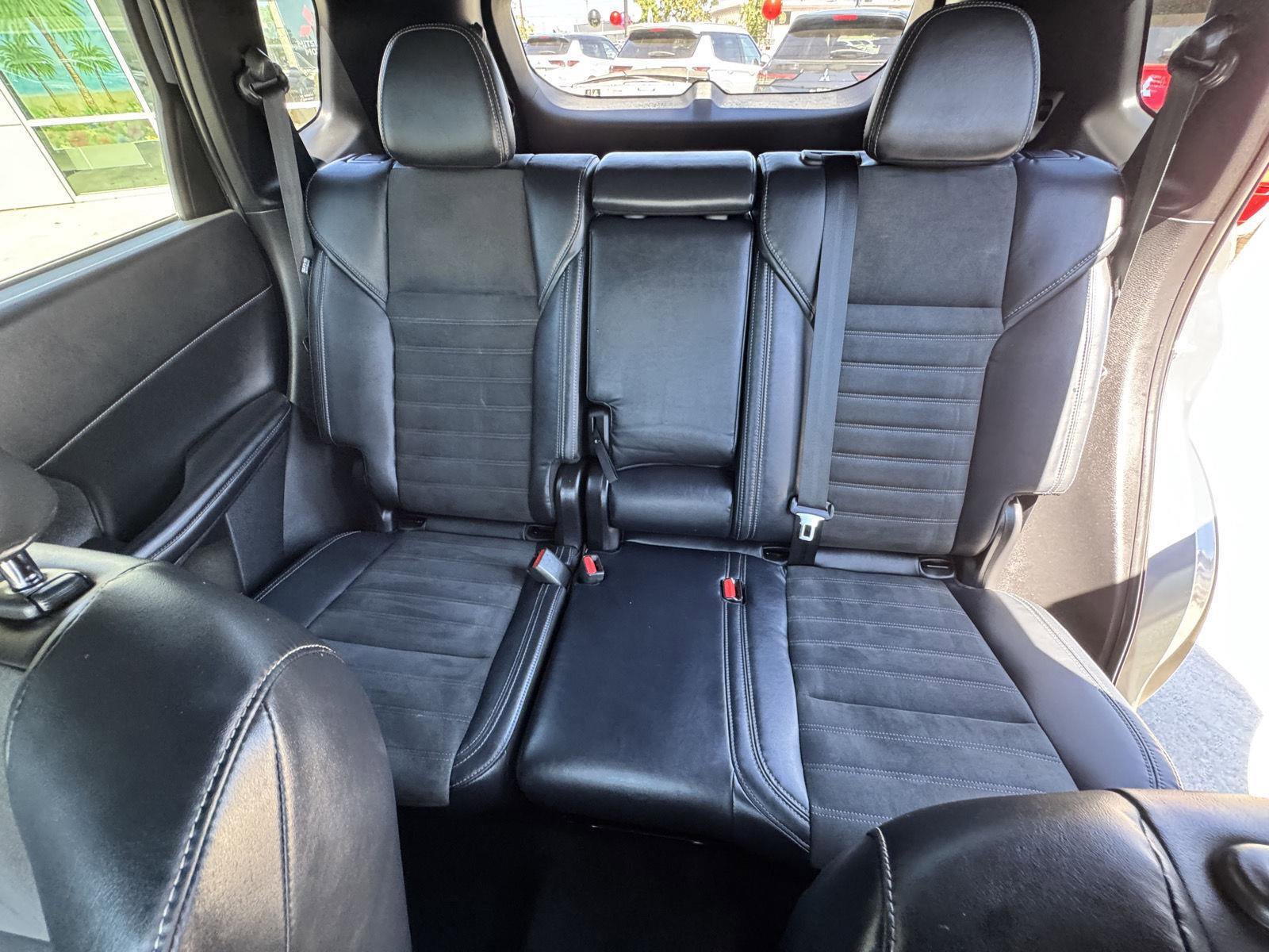 Used 2022 Mitsubishi Outlander SE image 20