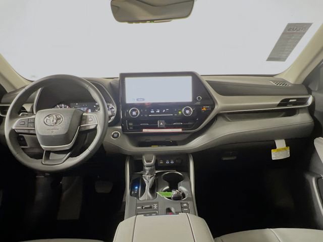 New 2026 Toyota Highlander XLE image 27