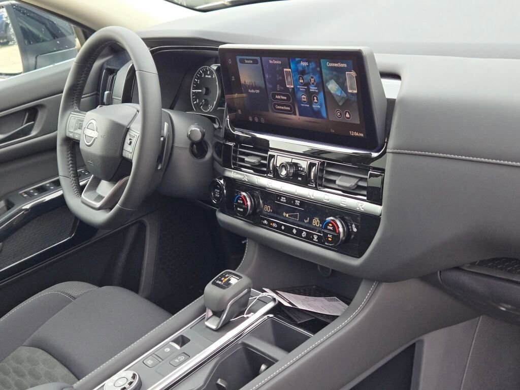 New 2026 Nissan Pathfinder SV AWD/4WD image 5